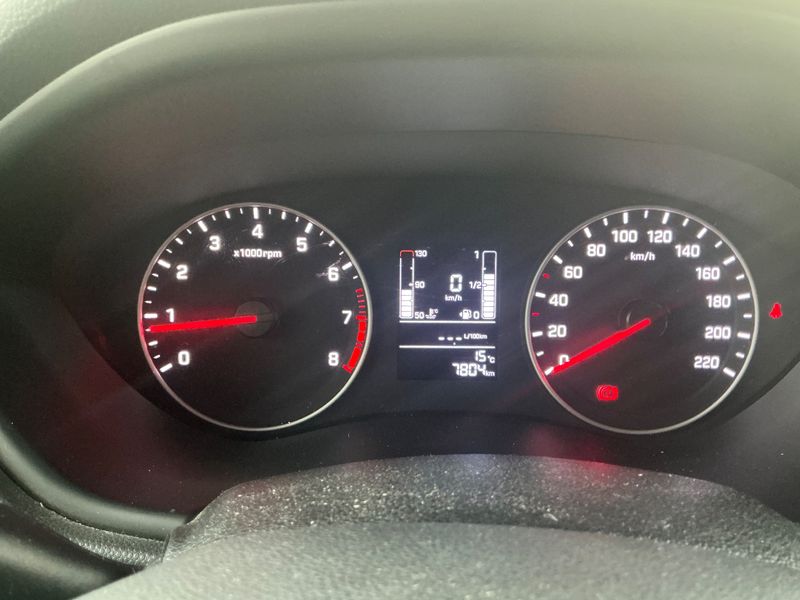 Hyundai i20 1.2 Initia — zdjęcie 13