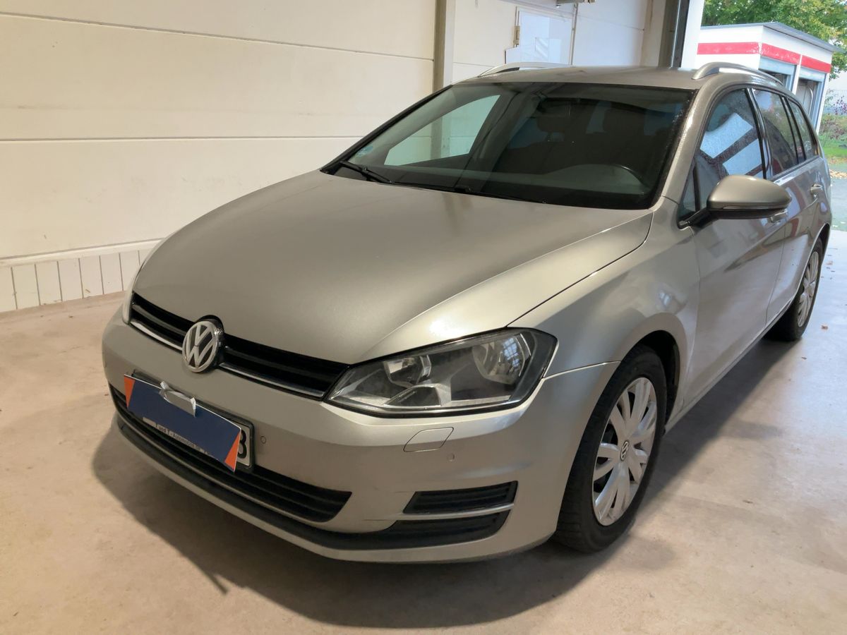 Volkswagen Golf VII 2.0 TDI Comfortline BlueMotion Tech