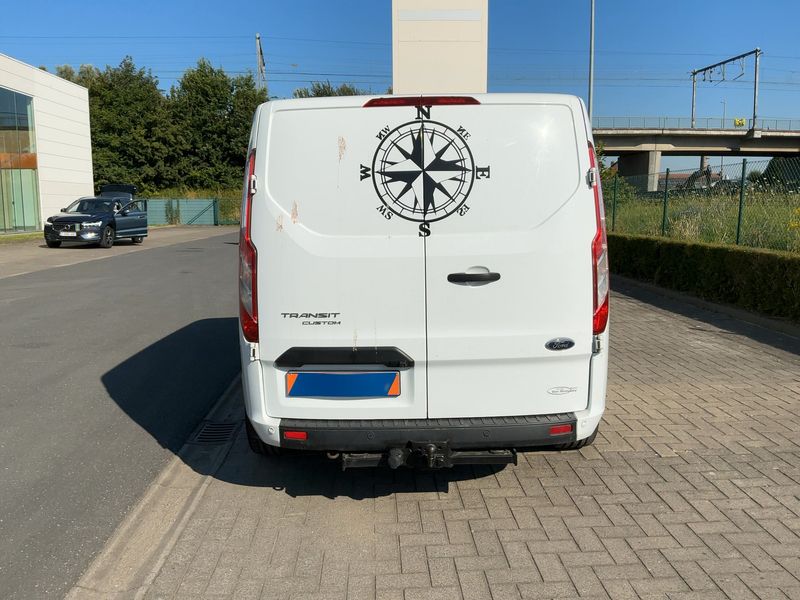 Ford Transit Custom 2.0 TDCi 300 L1 Trend — zdjęcie 5
