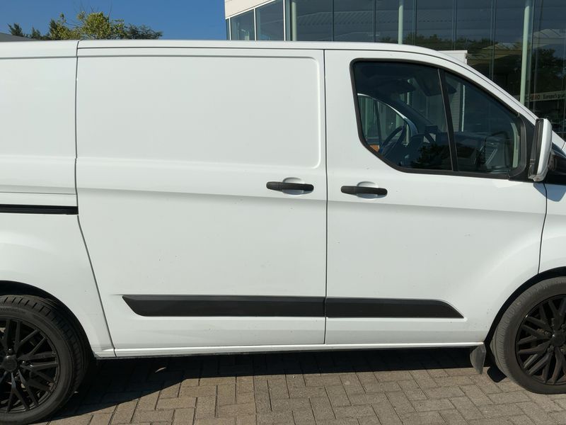 Ford Transit Custom 2.0 TDCi 300 L1 Trend — zdjęcie 7