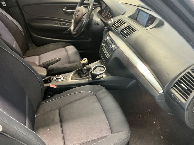 BMW 1er 120d 2010 – снимка 3
