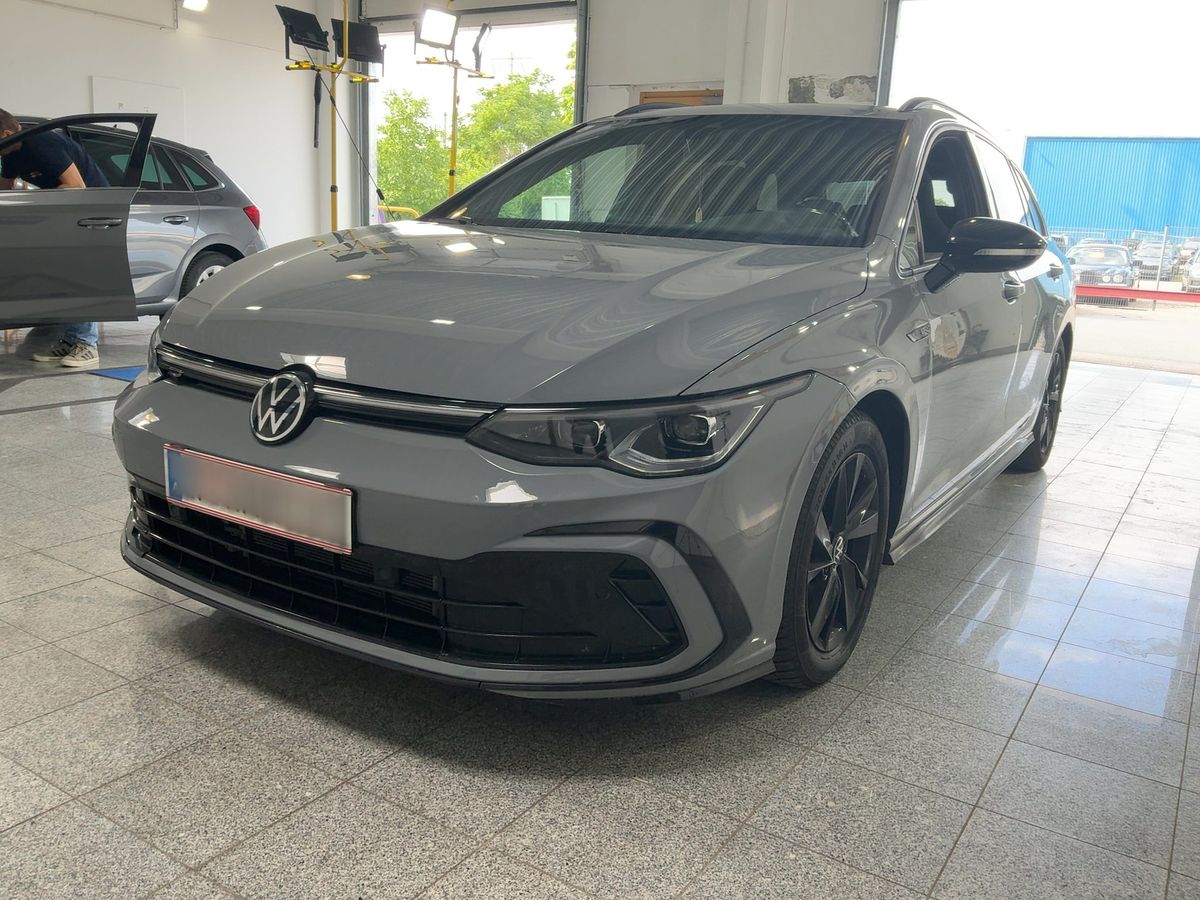 Volkswagen Golf 2021