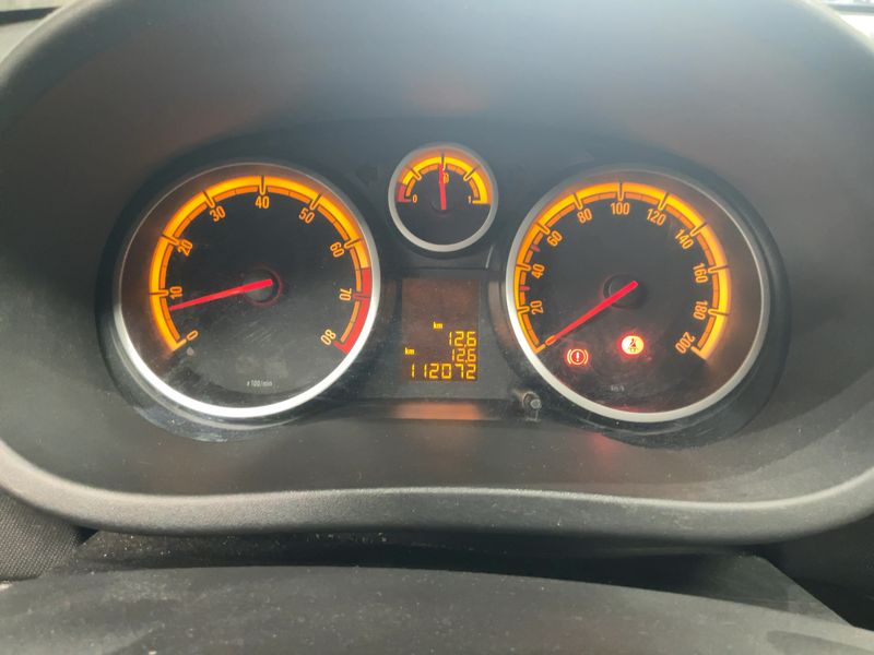 Opel Corsa 1.2 Edition "111 Jahre" 2011 – снимка 4