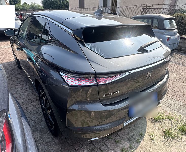 DS Automobiles DS4 1.6 E-Tense Hybrid Trocadero — zdjęcie 3