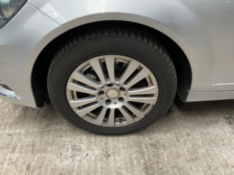 Mercedes-Benz C-Klasse C 220 CDI T BlueEfficiency Elegance 2012 – снимка 3