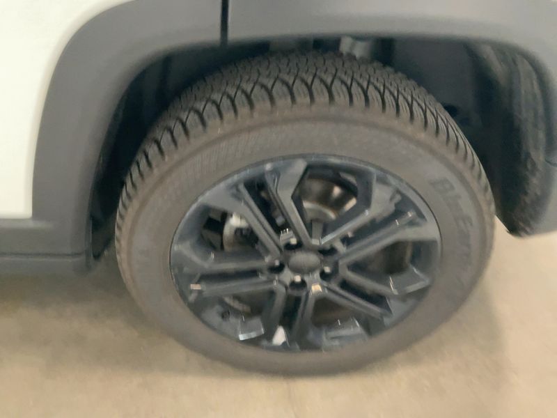 Jeep Compass 1.5 GSE T4 e-Hybrid Night Eagle FWD 2023 – снимка 5