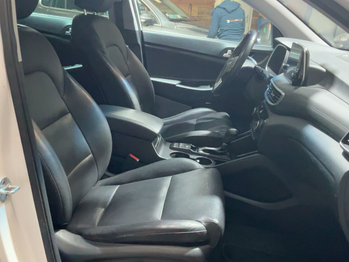 Hyundai Tucson 2019 — photo 17