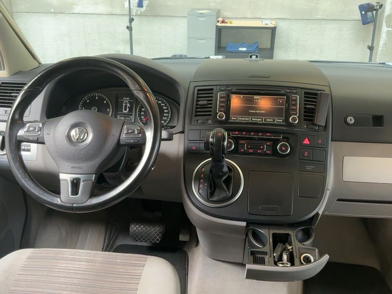 Volkswagen T5 California 2.0 TDI Comfortline Aufstelldach 4Motion — zdjęcie 12