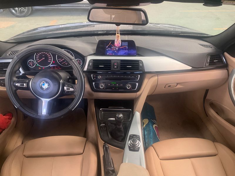 BMW 3er 320d — zdjęcie 12