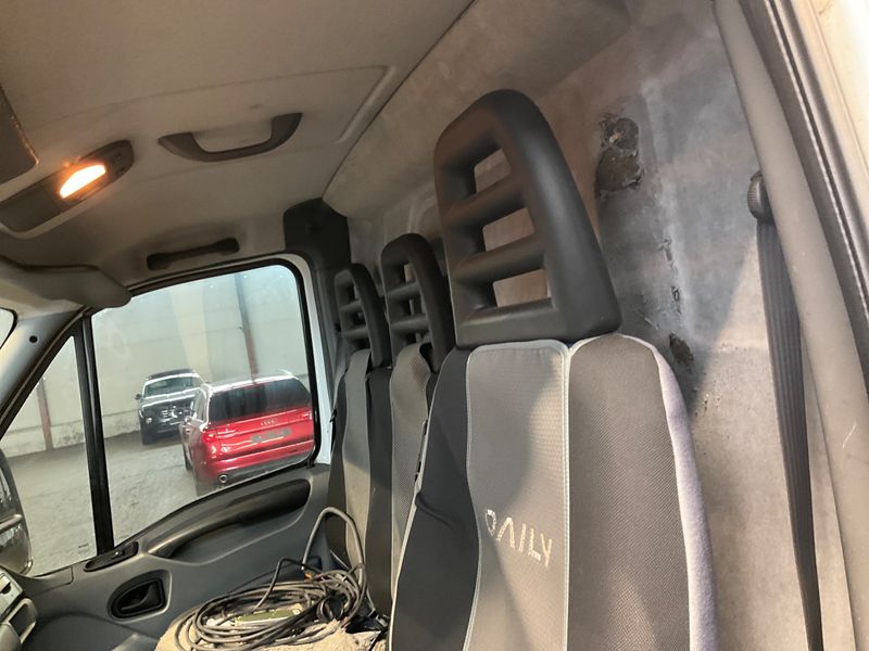 Iveco Daily 2.3 Diesel GKa 35 S Radstand 3300 2009 – снимка 44