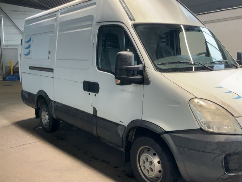 Iveco Daily 2.3 Diesel GKa 35 S Radstand 3300 — zdjęcie 8
