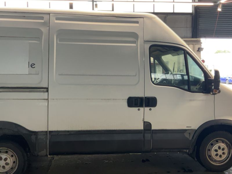 Iveco Daily 2.3 Diesel GKa 35 S Radstand 3300 — zdjęcie 7