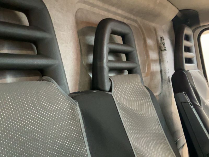 Iveco Daily 2.3 Diesel GKa 35 S Radstand 3300 — zdjęcie 14