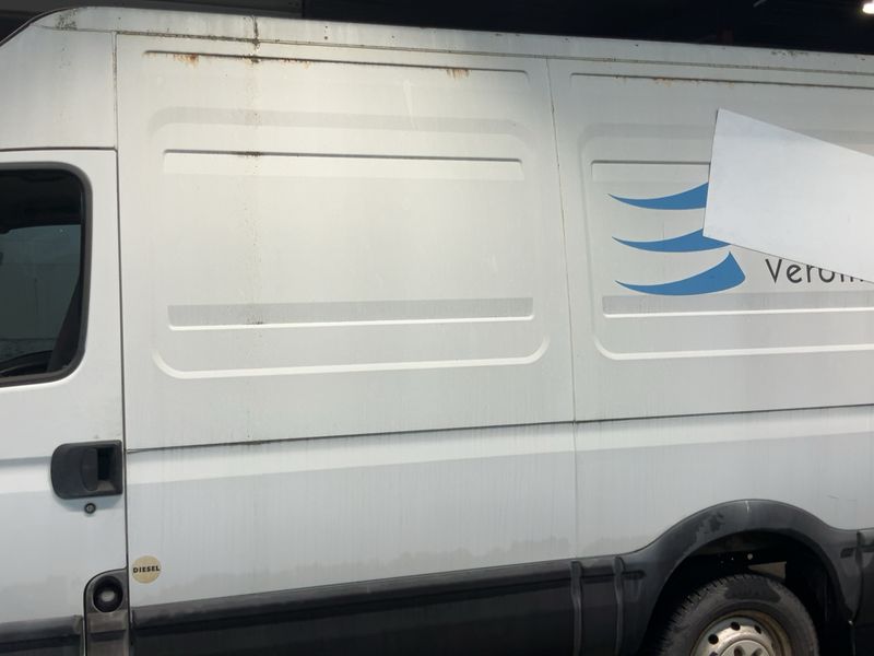 Iveco Daily 2.3 Diesel GKa 35 S Radstand 3300 — zdjęcie 4