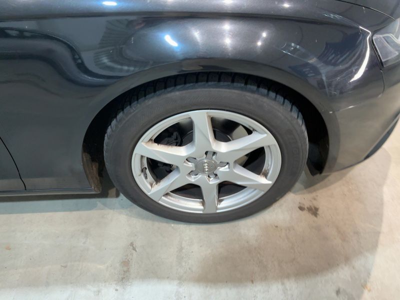 Audi A4 2.0 TDI Ambition 2011 – снимка 11