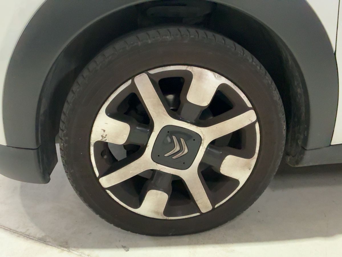 Citroen C4 2015 — photo 4