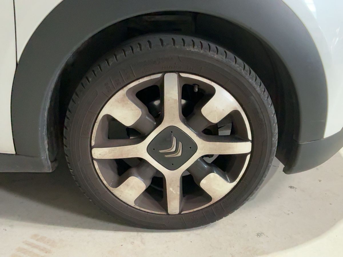 Citroen C4 2015 — photo 12