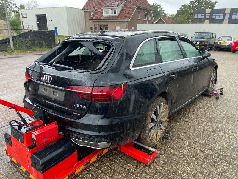 Audi A4 35 TDI Mild-Hybrid advanced — zdjęcie 5