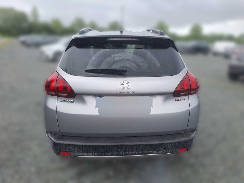 Peugeot 2008 1.2 e-THP GT Line — zdjęcie 4