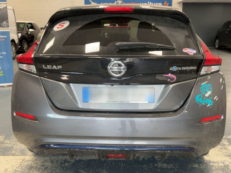 Nissan Leaf electric drive 110 kW N-Connecta — zdjęcie 5