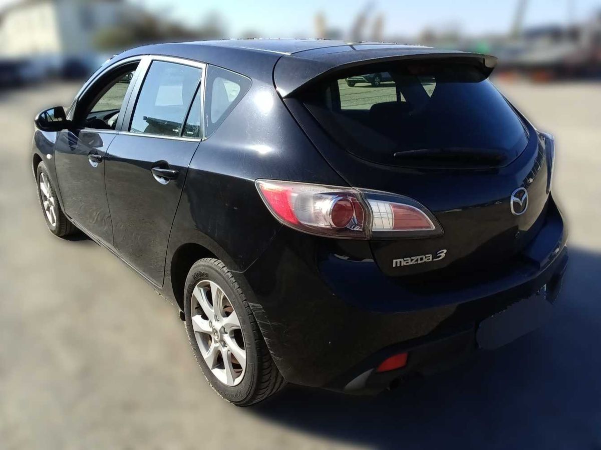 Mazda 3 2010 — photo 4