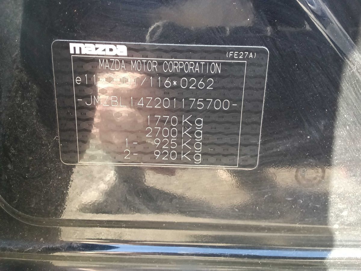 Mazda 3 2010 — photo 16