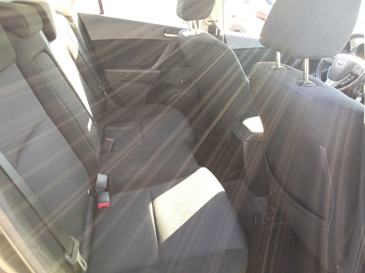Mazda 3 2010 — photo 14