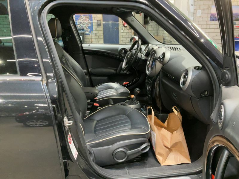 MINI Countryman Cooper SD ALL4 — zdjęcie 11