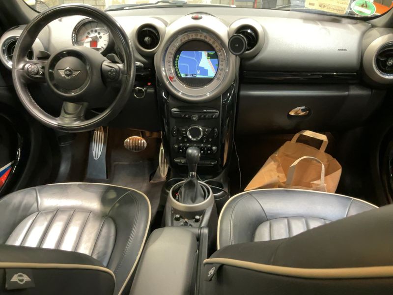 MINI Countryman Cooper SD ALL4 — zdjęcie 12