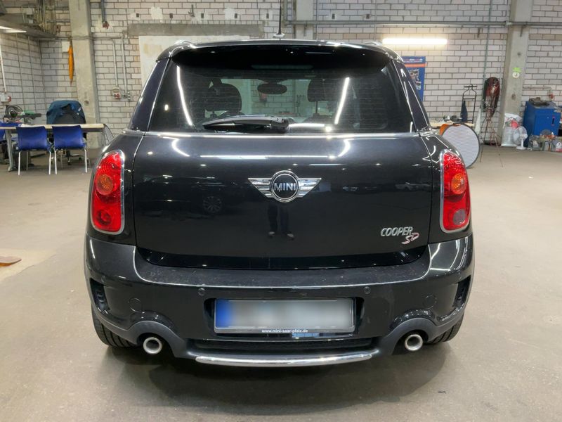 MINI Countryman Cooper SD ALL4 — zdjęcie 5