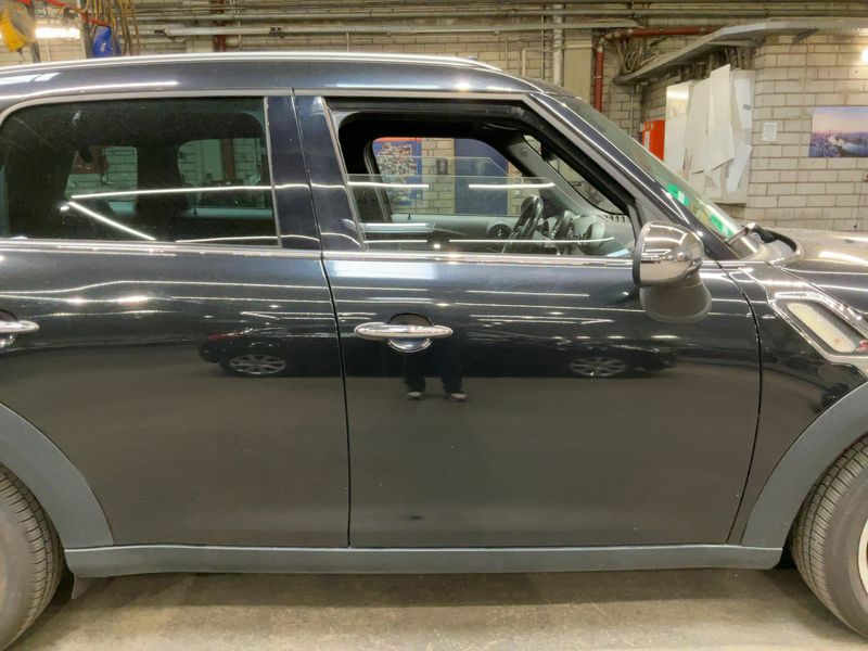 MINI Countryman Cooper SD ALL4 — zdjęcie 7