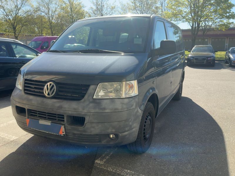 Volkswagen T5