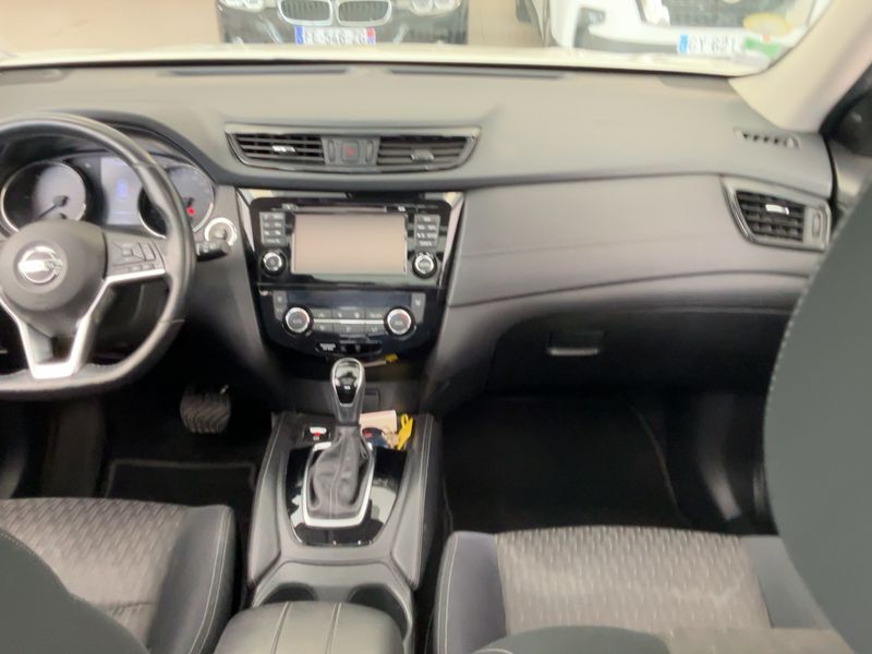 Nissan X-Trail 1.7 dCi N-Connecta — zdjęcie 12