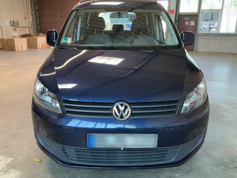 Volkswagen Caddy 1.6 TDI Team — zdjęcie 9