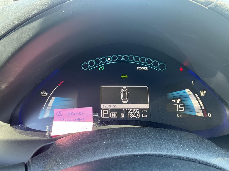 Nissan Leaf electric drive 80 kW Tekna — zdjęcie 13