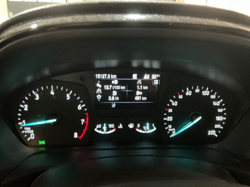 Ford Fiesta 1.1 Plus — zdjęcie 13