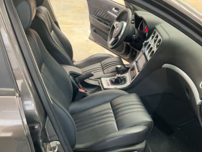 Alfa Romeo Alfa 159 1.9 JTD JTDM Distinctive — zdjęcie 11