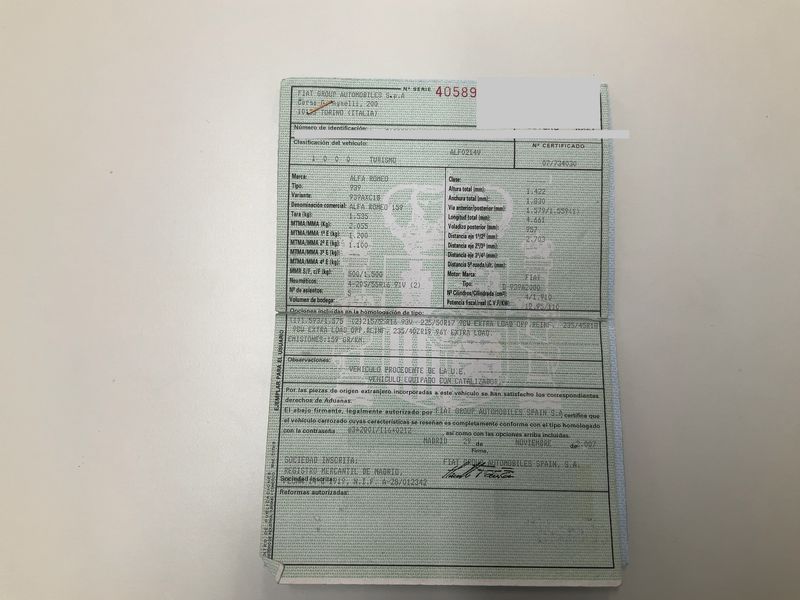 Alfa Romeo Alfa 159 1.9 JTD JTDM Distinctive — zdjęcie 16
