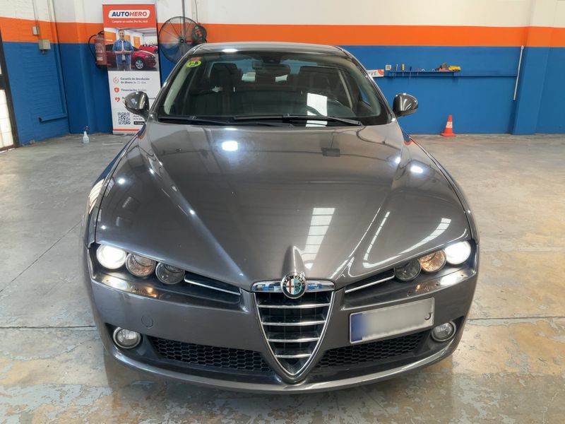 Alfa Romeo Alfa 159 1.9 JTD JTDM Distinctive — zdjęcie 9
