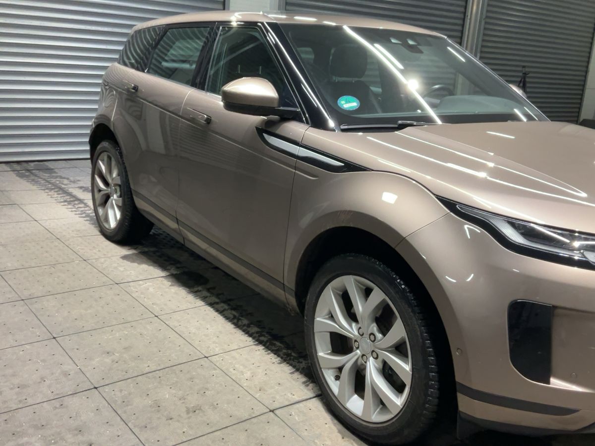 Land Rover 2019 — photo 13