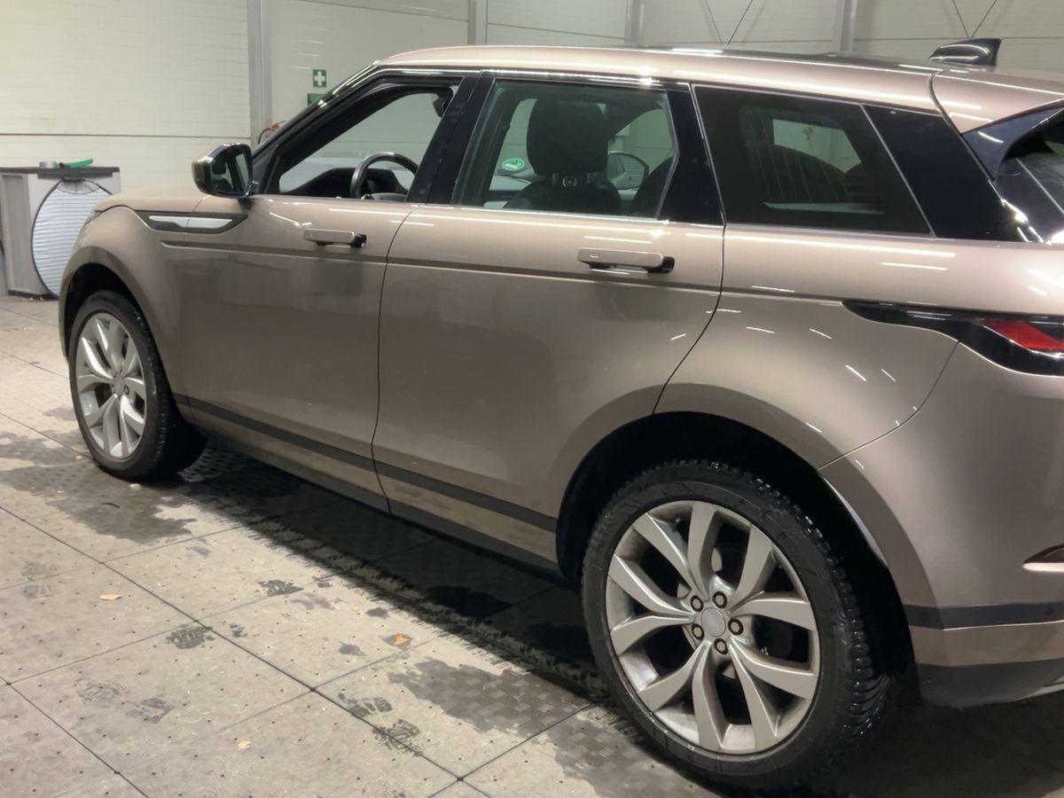 Land Rover 2019 — photo 7