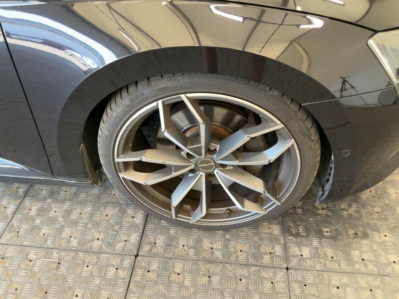 Skoda Superb 2.0 TSI Laurin & Klement 4x4 2016 – снимка 11