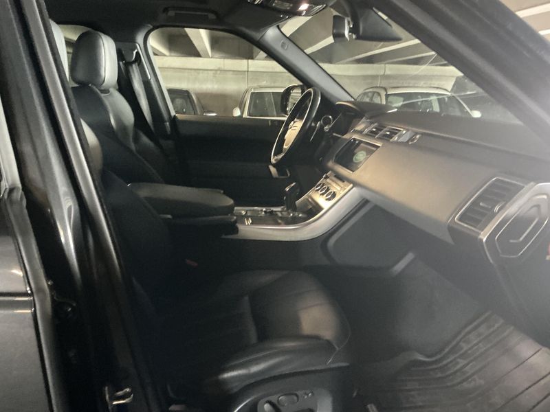 Land Rover Range Rover Sport 3.0 SD V6 Hybrid HSE Dynamic — zdjęcie 11