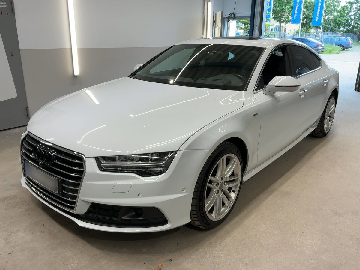 Audi A7 2015 — photo 1