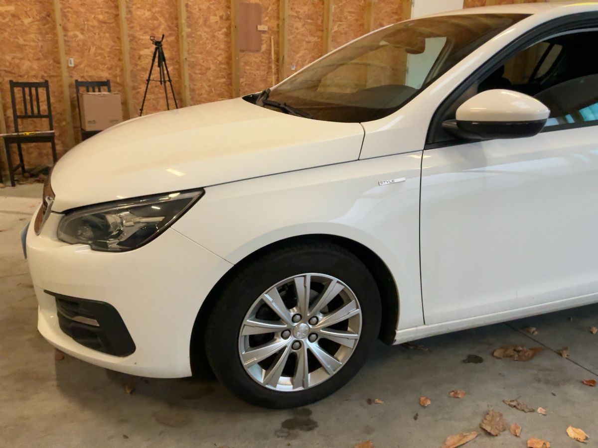 Peugeot 308 1.2 e-THP Style