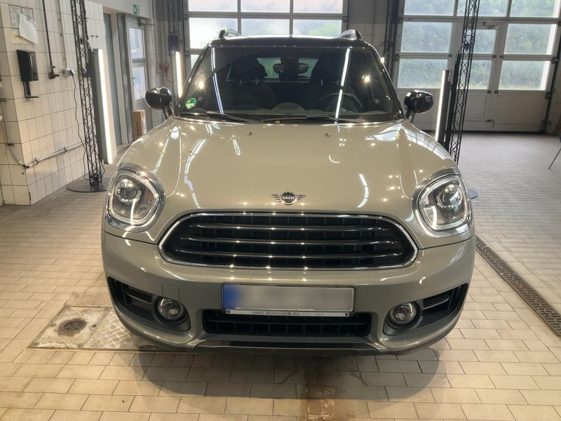 MINI Countryman Cooper — zdjęcie 9