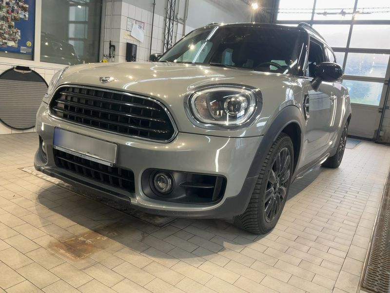 MINI Countryman Cooper — zdjęcie 2