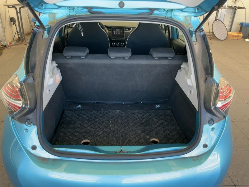 Renault Zoe electric drive 51 kW Life — zdjęcie 10