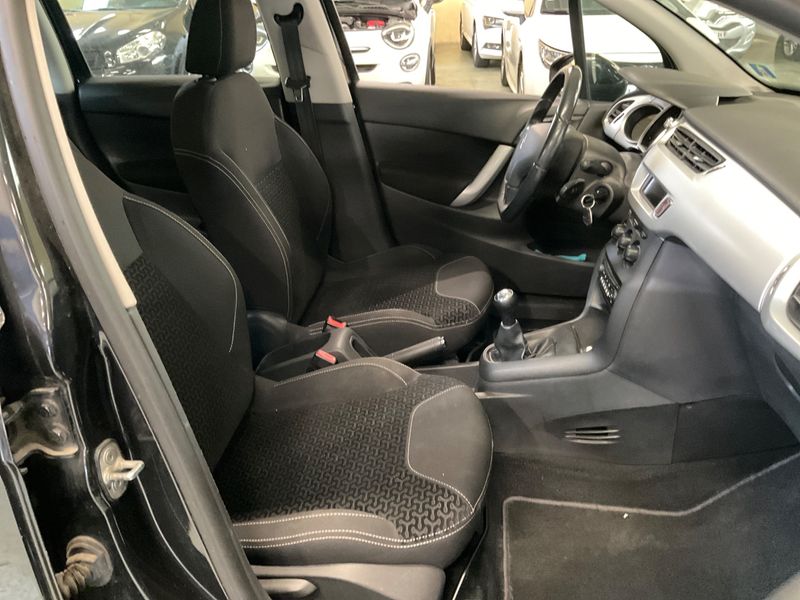 Citroen C3 1.4 HDi Confort — zdjęcie 3