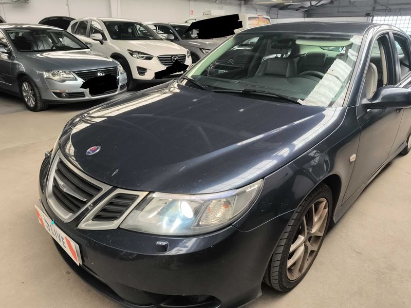 Saab 9-3 1.9 TiD Vector — zdjęcie 2